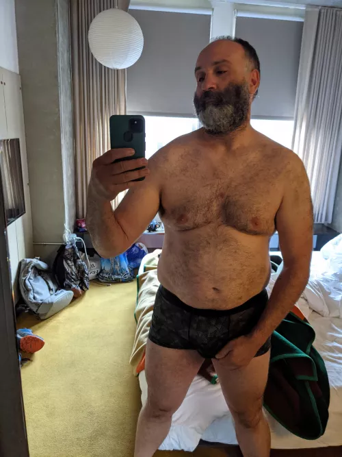 My first post in this sub. Trying to see how I fit as a daddy by tucotorresx