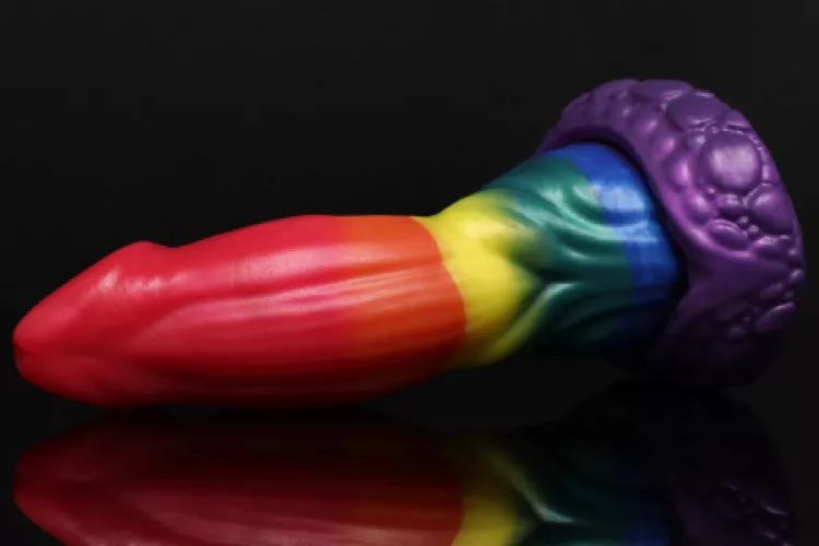 my first rainbow pour : ) by tetramelly