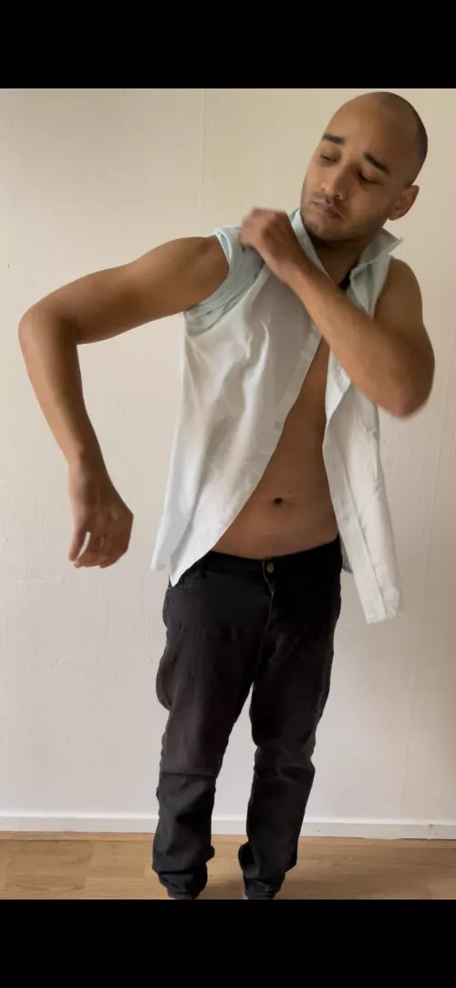 My forearm when im dressing by Byoungd