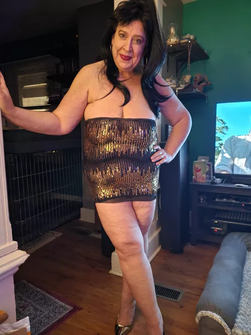 my friend acting hot!!! by budzoboy