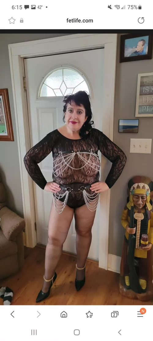 My friend again...( From her Fet page) by budzoboy