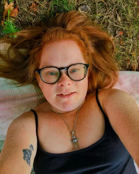 My friend said she looked ugly in this picture. I told her she looks absolutely beautiful. by TN_perverted_ff