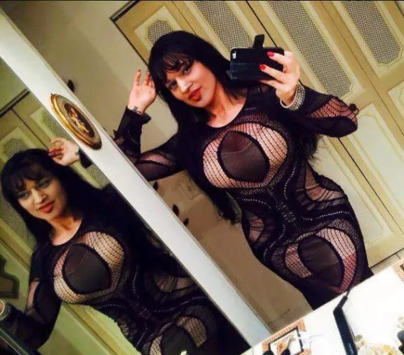 My friends 48 year old mom. Comment what you think? by Reasonable_Tailor336