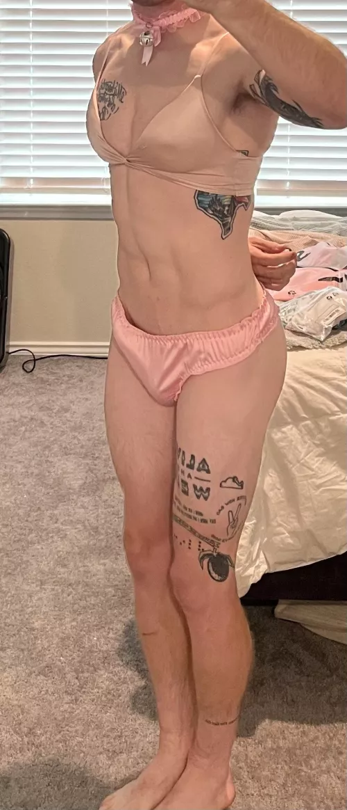 My frilly panties 😋 by bellasissy2