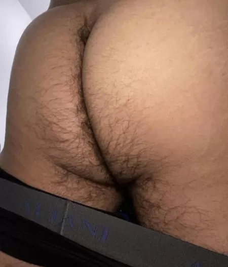 My furry man ass….DMs open by HairyLatinCub