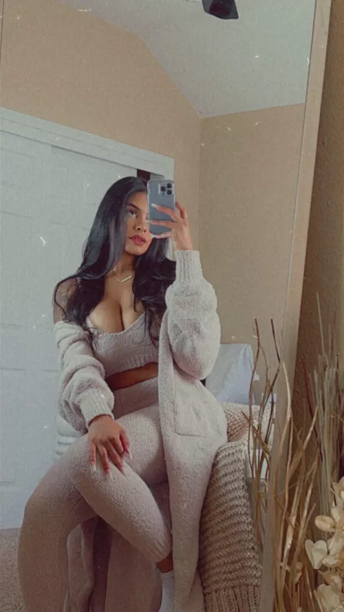 My GFs son gets picked on because his mom is so hot by mygfisbusty