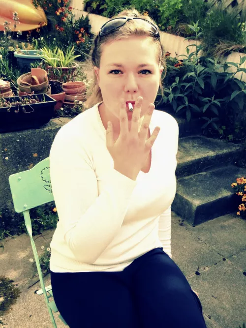 My girlfriend filling her lungs. Do you think she likes it or she needs it? by Cleamsi