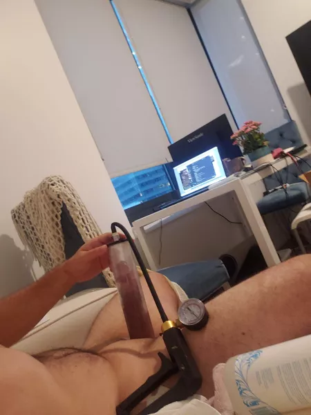 My girlfriend is starting to struggle 😅 by miguelsan1234