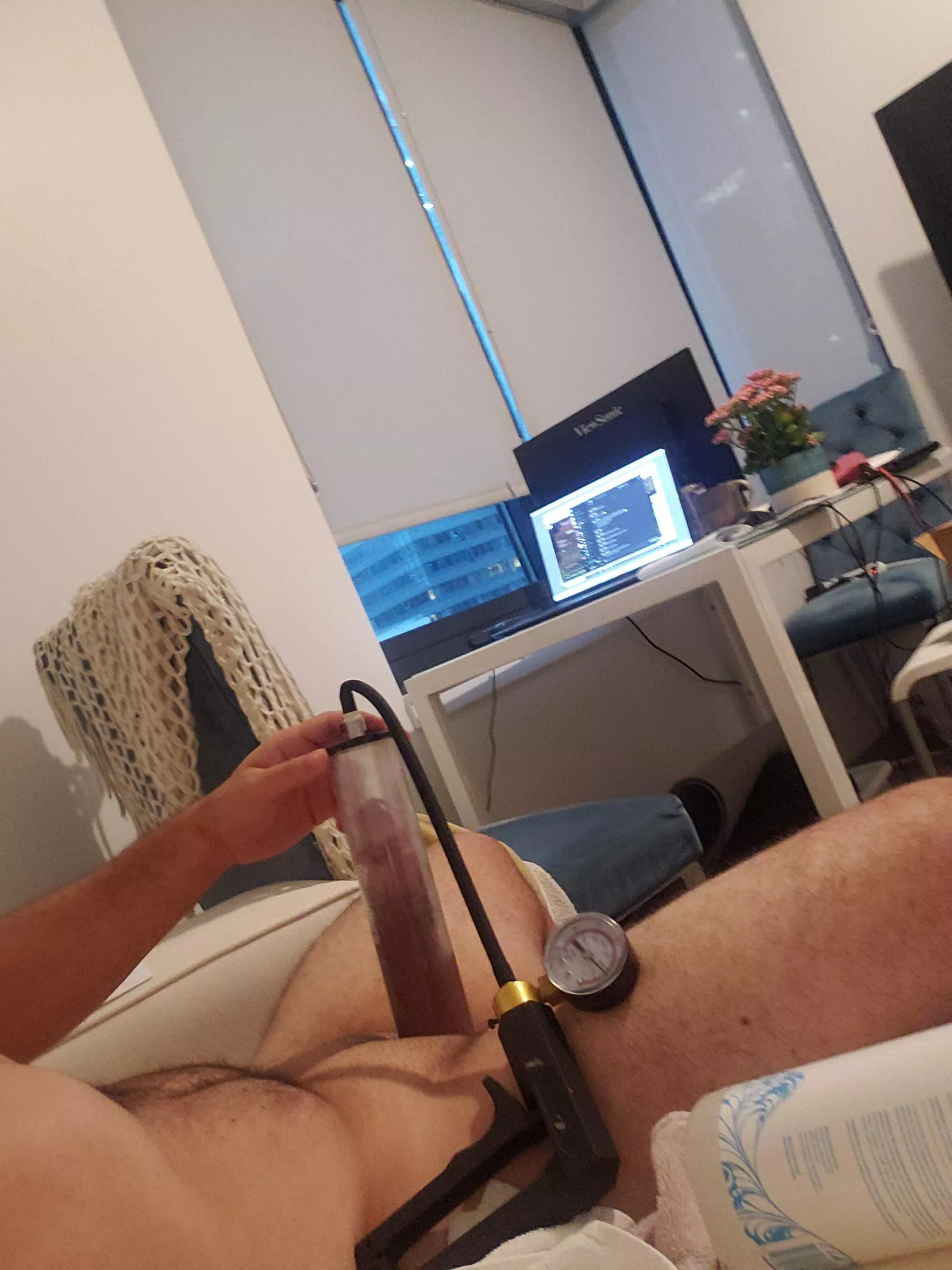 My girlfriend is starting to struggle 😅 posted by miguelsan1234