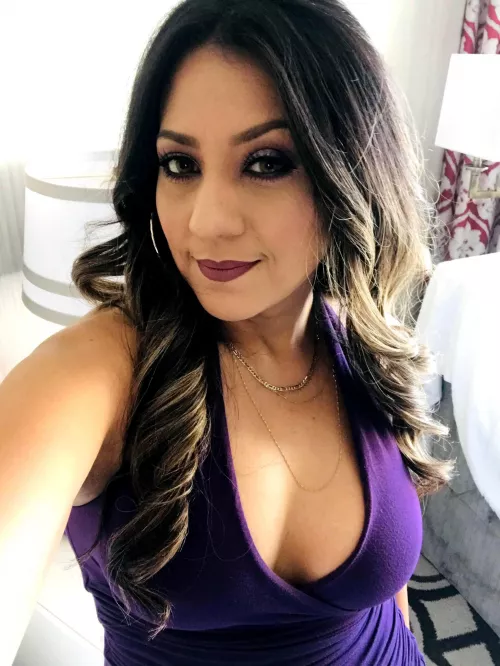 My gorgeous mom by A_Rod2x