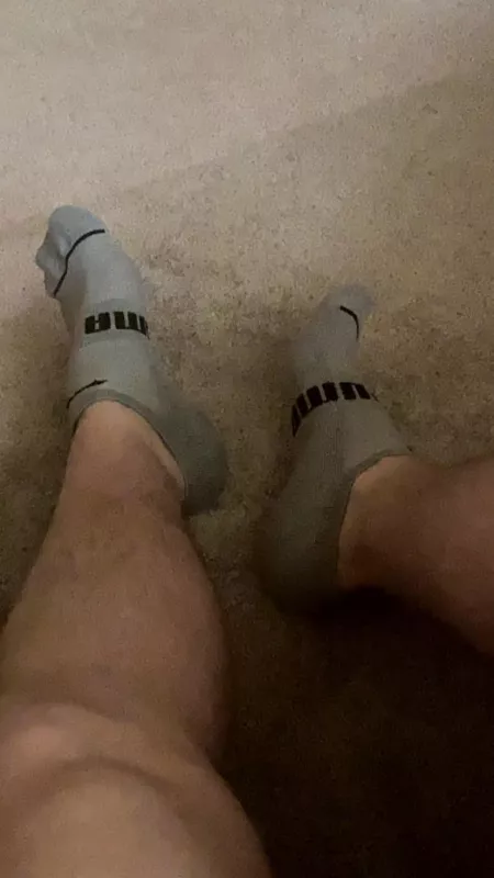 My gym socks are so sweaty bro…I need someone to give them the attention they deserve by lanzarino