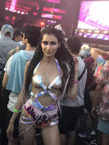 my hard summer fit💖 by emmaarayray