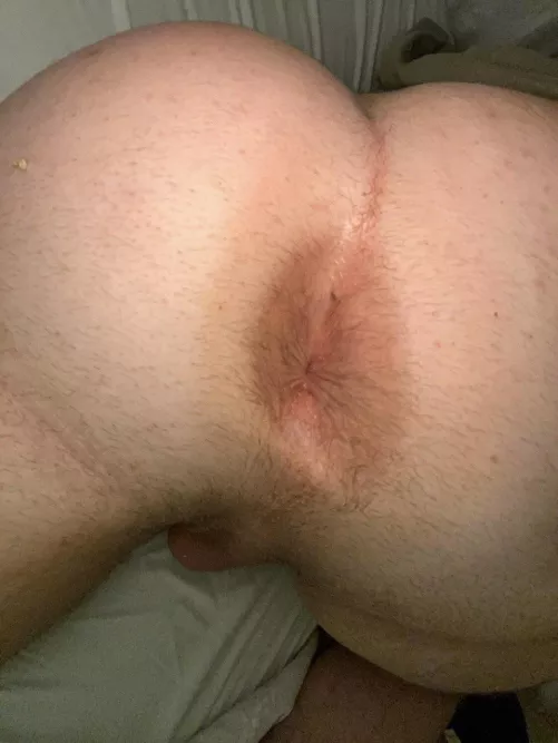 My hole needs some attention daddy 😘 by Thiccbottom593
