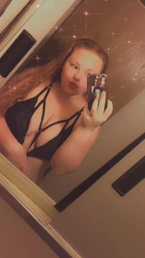 My husband fell asleep before fucking me. I need attention by Perfect-Condition988