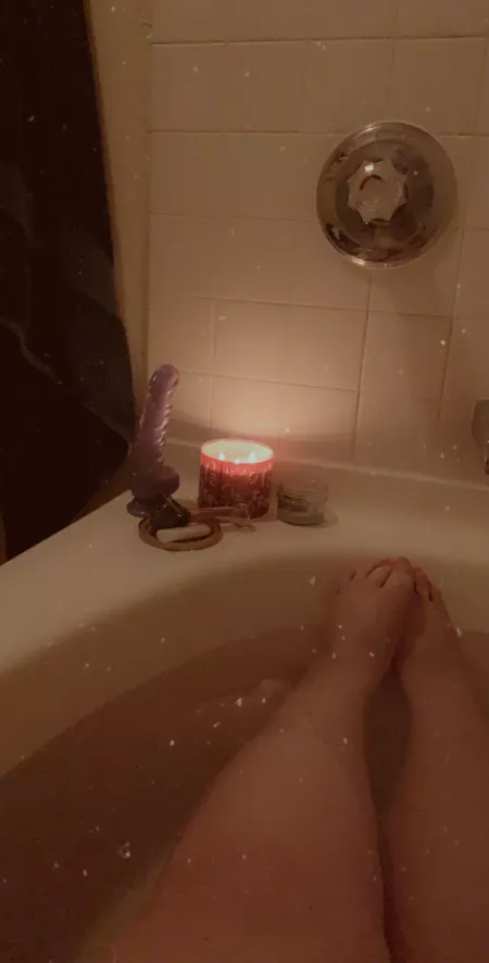 my kind of a nice, steamy bath by bbwprincess666