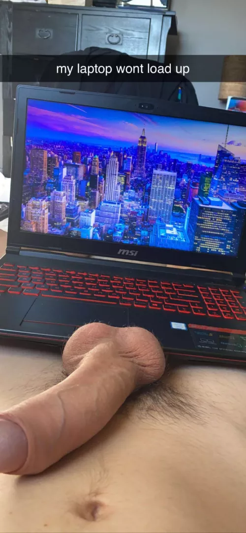 my laptop wont load up i just wanted to play some league. 😡 by ryn_mss