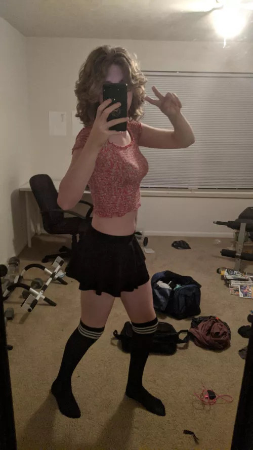 my legs are big enough to be that of a girls it makes me so fucking excited by GamerKidforfun