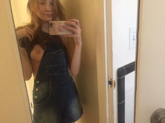 My long hair by happiestgirlintheUSA