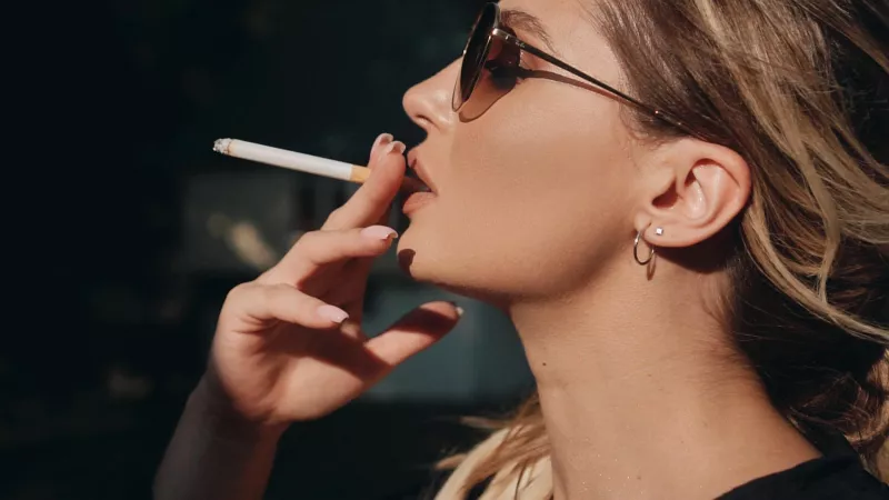 My Marlboro 100s by Smoking_Lady