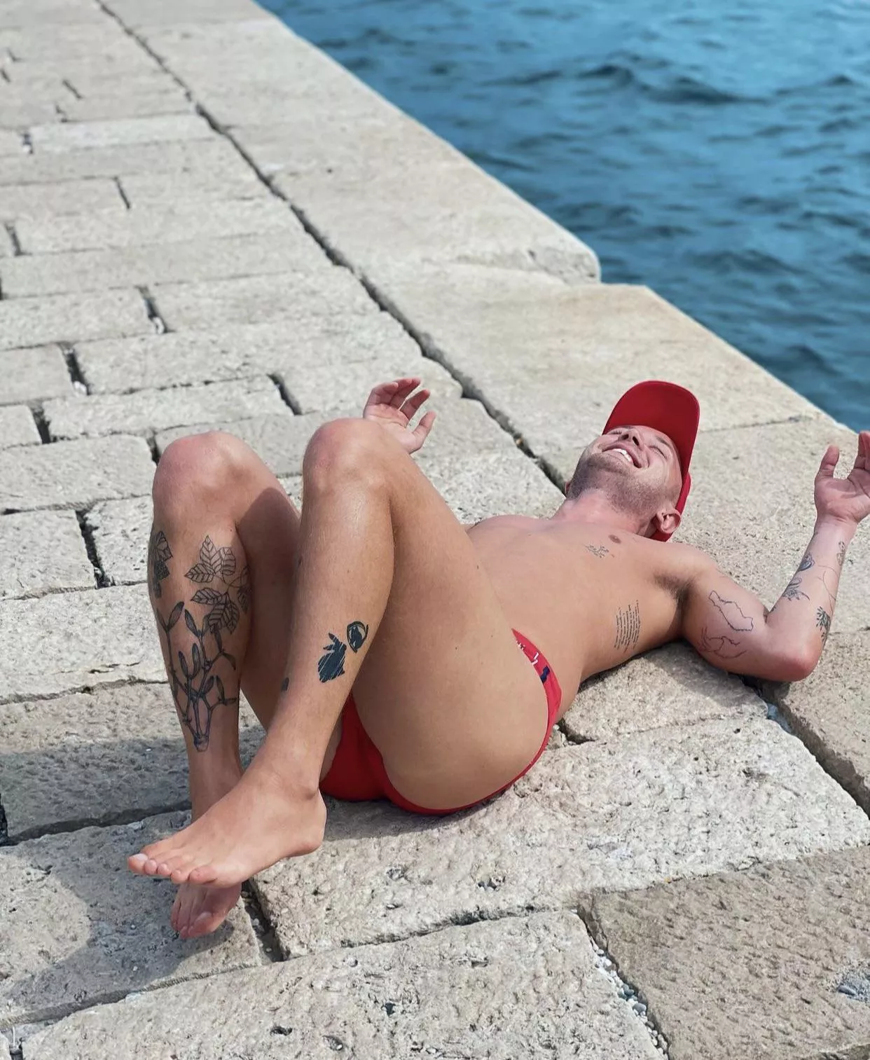 my messages are open if you like what you see 😈 posted by peachfromserbia