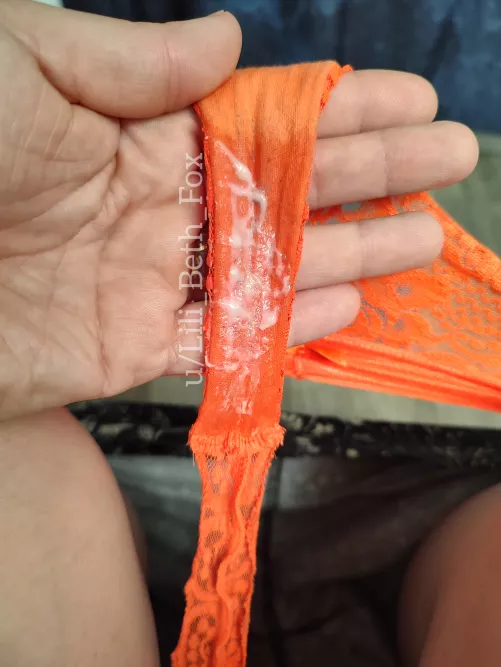 My most recent pair, sticky and sweet as always 🧡 by Lili_Beth_Fox