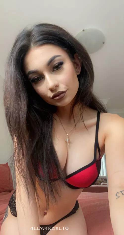 My names Angel but they tell me I’m a sinner 😈 by 4lly4ngel10