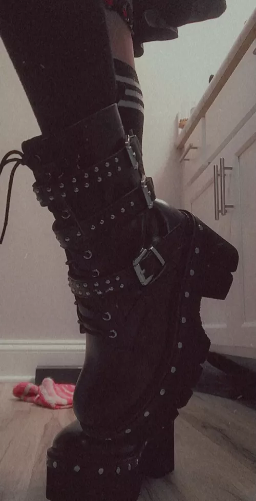 My new boots 🤭 by Storm_Temptress