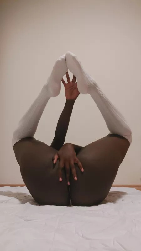 my new favorite position to be fucked by LenaGreenOco