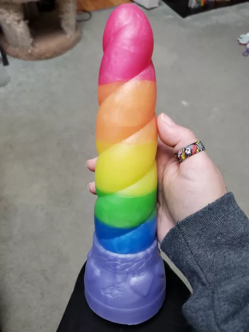 My new full spectrum Mystic arrived. It's SO PRETTY 😍🤩😍. by LittlePrimal