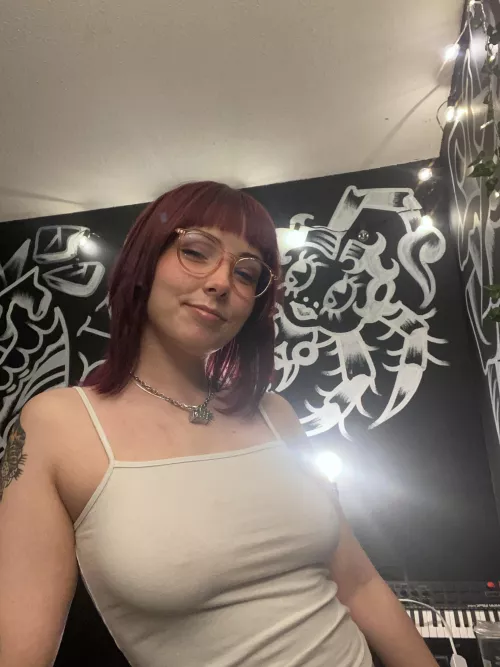 my new hair color pairs so well with my frames! ❤️ by emptygogurt