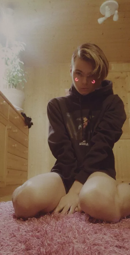 My new hoodie, u like it? by F3mr01