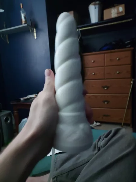 My new horn by closetdragon5