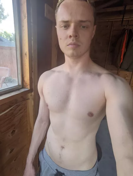 My new invisible shirt really matches my eyes. by revandavd