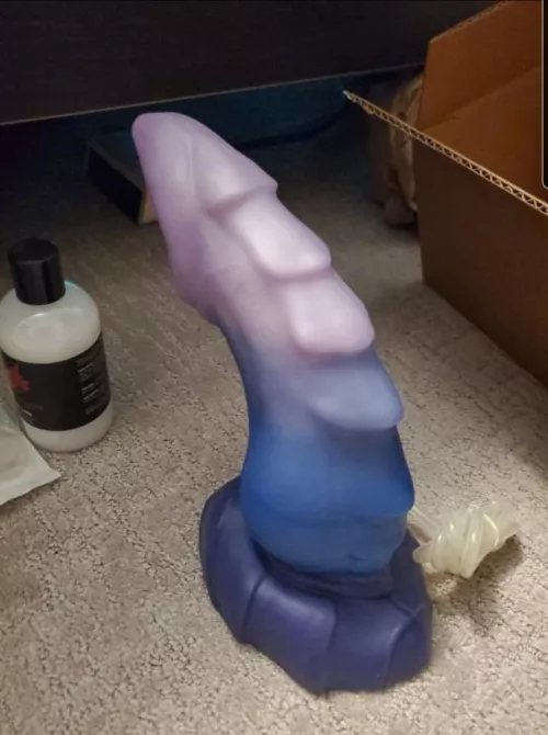 My new XL Kelvin came in today and immediately I suspect this will not fit inside me 💀😭 by anonomonominous