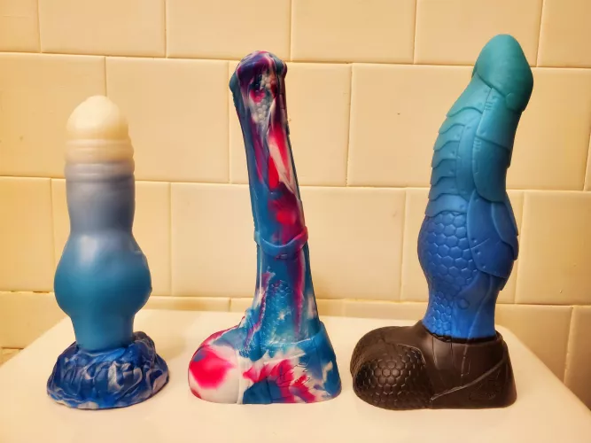 My newest toys. S/M Austin in signature, Mini/M Vector in natural and S/M Bishop in signature. by ThatBlueFoxyote