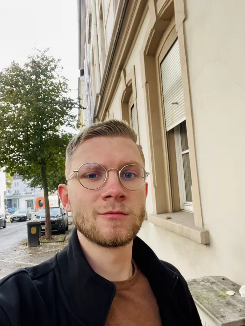 My nose get's red when it's cold. by TeemoGay