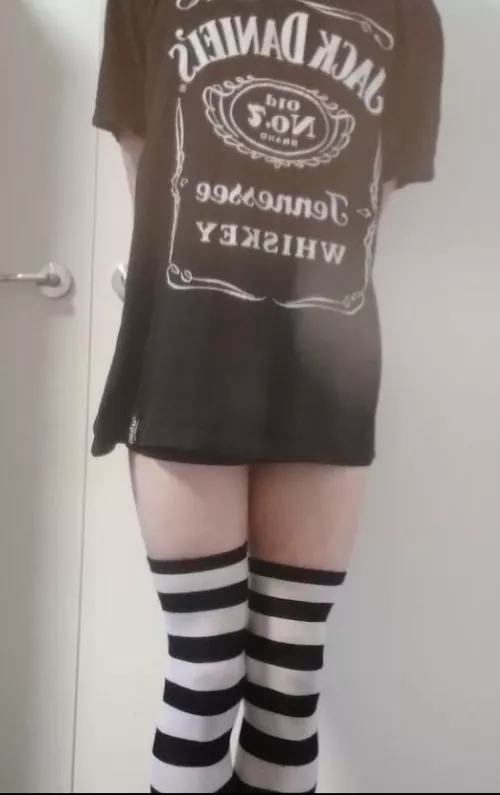 my old acount got banned having a bad day :( by anotherfemacount2