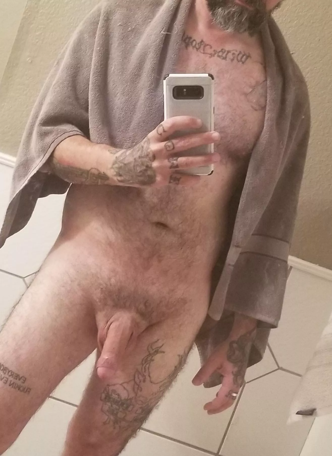 (M)y [over 40] Saturday selfie. Did I do this right? posted by twelvebrown