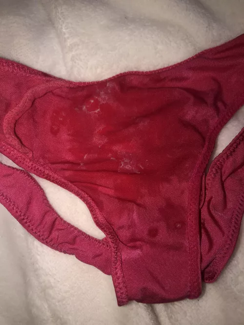 my panties after I pulled them out my pussy.. a bit wet by brendaa00
