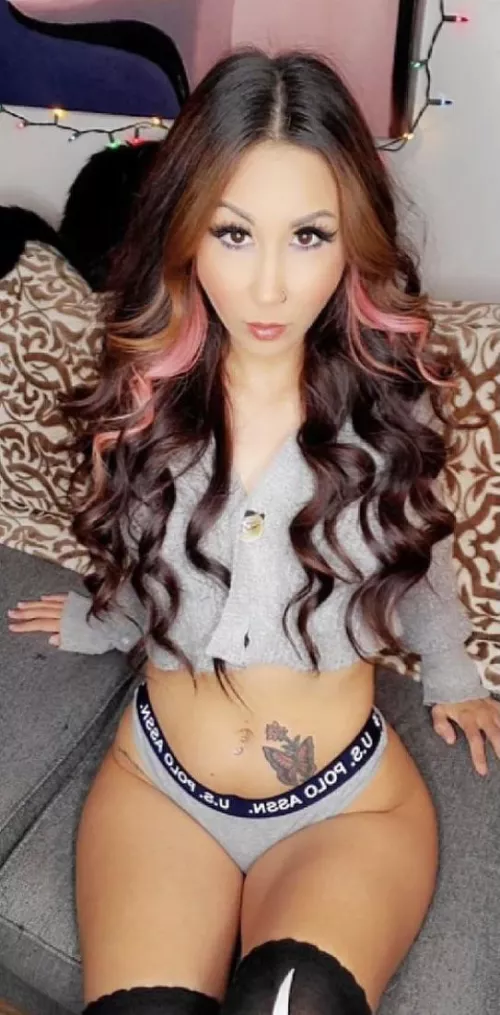 My pants (f)elt weird so I took them off, should I take off more? by Rachel-Foxxx