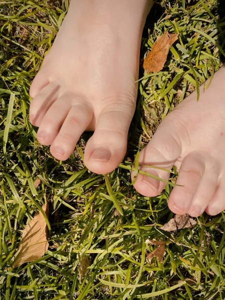 My piggies! 🐷 by veggiegalmarie