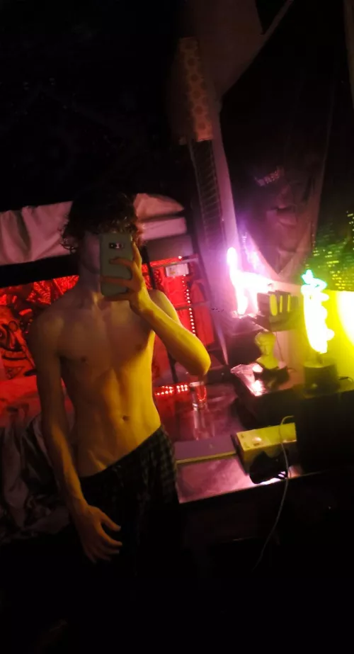 my posts never do well.. :( by Pussy_Flavored_ISIS