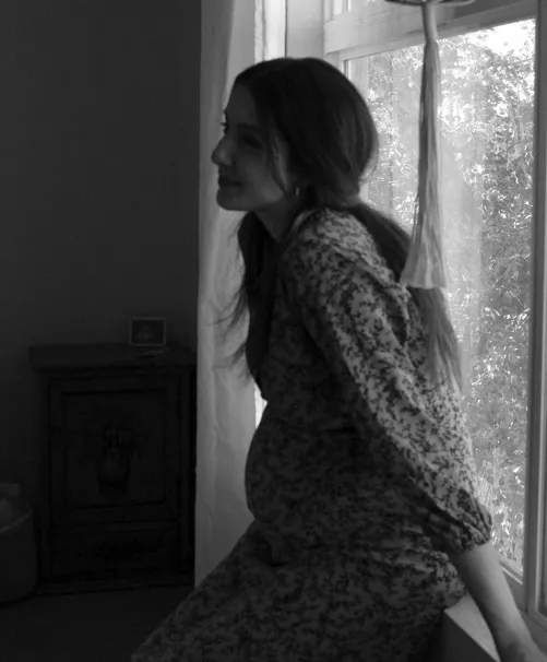 My pregnancy journey through photography on Patreon🍂 (link in comments) by Abigailsart