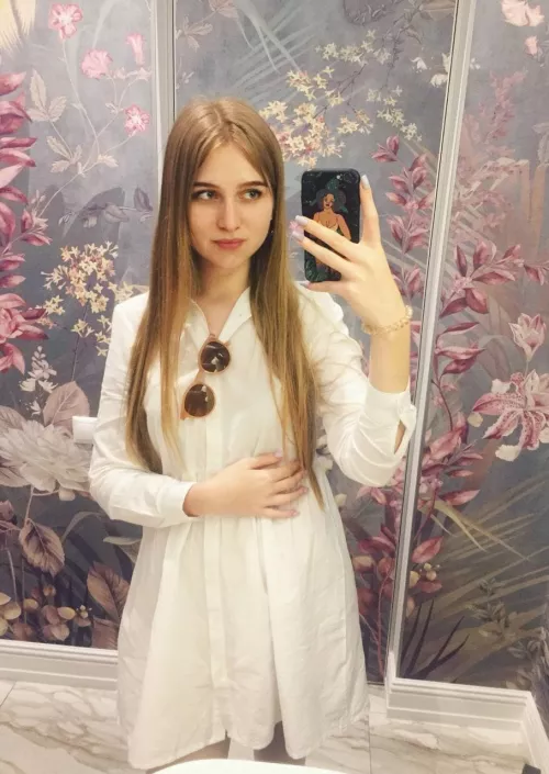 My pussy is so slim and tight by damexes