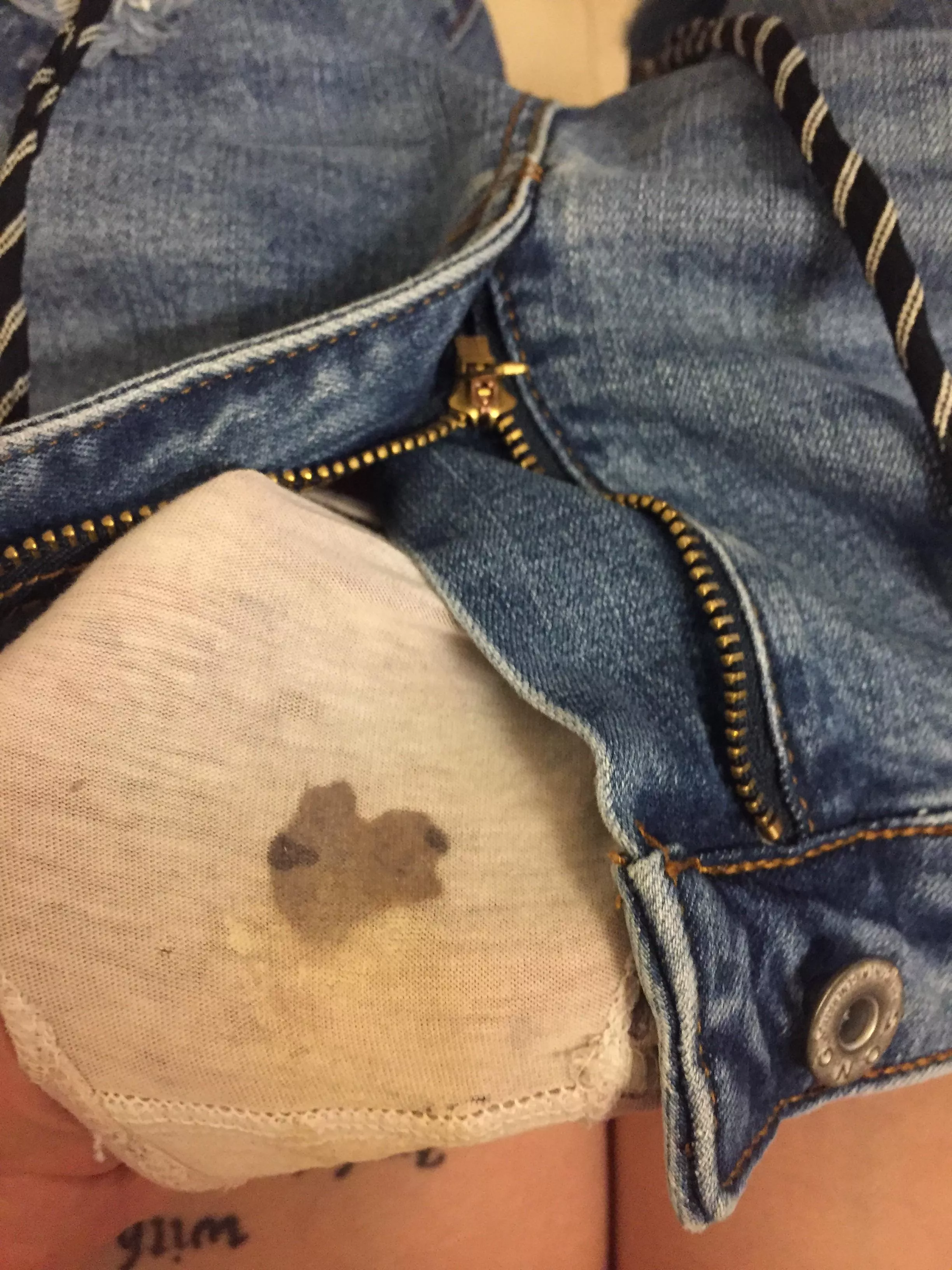 My pussy lips made a heart. 😌❤️‍🔥 posted by peachedginger