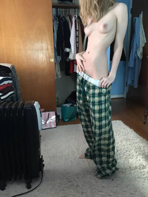 My pu$$y is waiting for a new owner by Coffee_0304