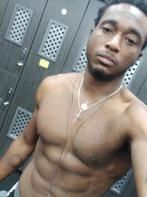 My selfie game weak but I try by Excellent-Sort-2498