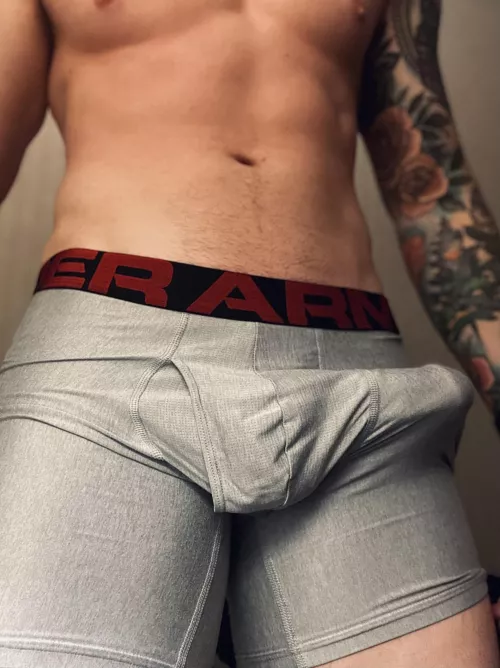 My service member bulge. Happy Veterans Day! 🇺🇸 by Jacksult