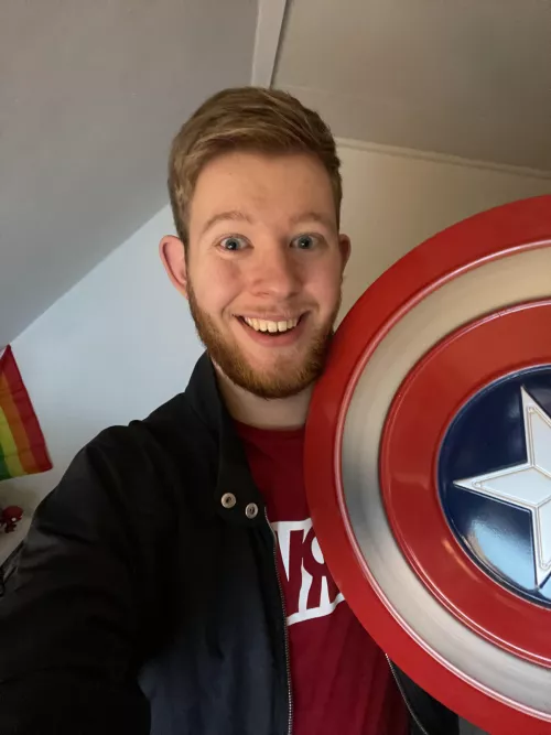 My shield finally arrived! 💪 by dutchpotatocheese