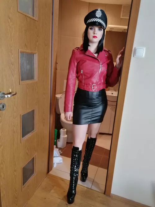 My shiny outfit 😘 by Navlia